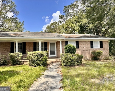 1001 Darling Avenue - Photo Thumbnail 35