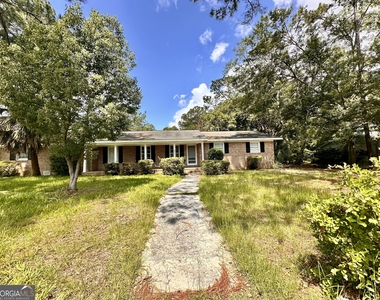 1001 Darling Avenue - Photo Thumbnail 34