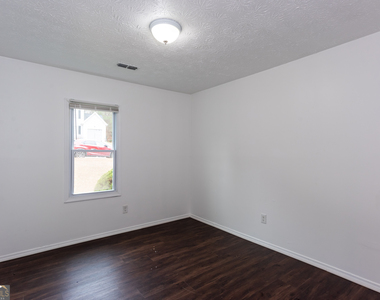 6960 Brown Drive S - Photo Thumbnail 16