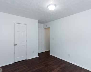6960 Brown Drive S - Photo Thumbnail 17