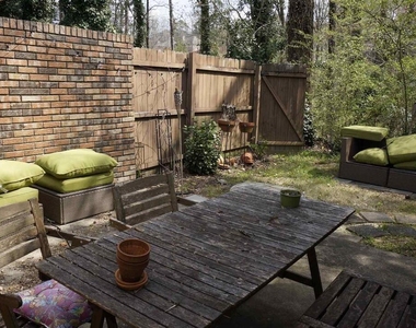 3763 Ashford Dunwoody Road Ne - Photo Thumbnail 8