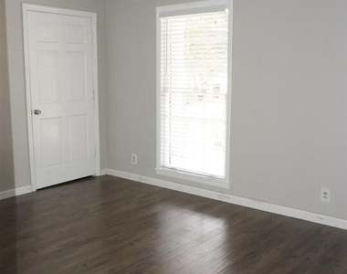 3763 Ashford Dunwoody Road Ne - Photo Thumbnail 1