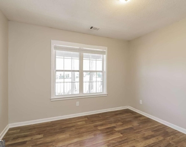 171 Country Meadows Court - Photo Thumbnail 10