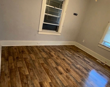 656 Villa Esta Avenue - Photo Thumbnail 6