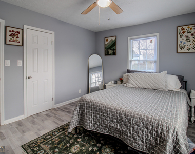 579 Lynmore Avenue - Photo Thumbnail 9