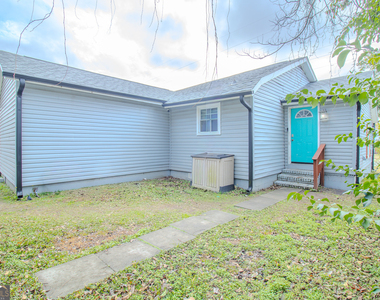 579 Lynmore Avenue - Photo Thumbnail 22