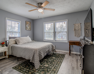 579 Lynmore Avenue - Photo Thumbnail 8