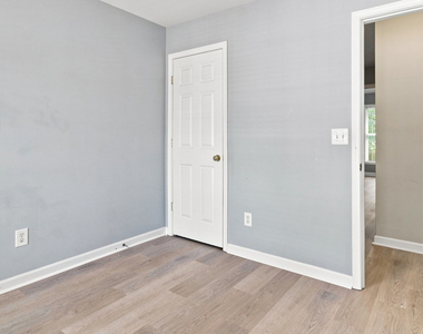 3389 Lathenview Court - Photo Thumbnail 19