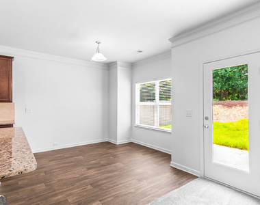 1061 Blind Brook Circle - Photo Thumbnail 9