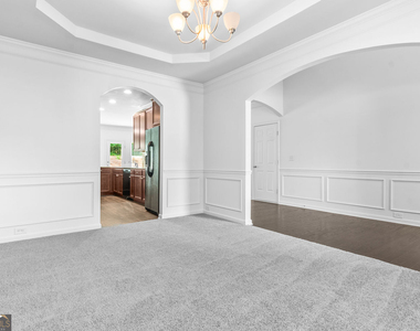 1061 Blind Brook Circle - Photo Thumbnail 4