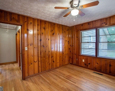 133 Nelson Street - Photo Thumbnail 11