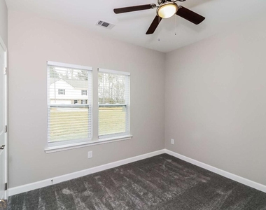 112 Cassidy Trail - Photo Thumbnail 10