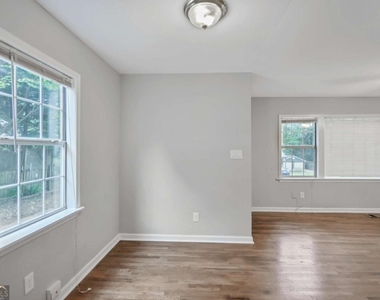 1877 Sumter Street Nw - Photo Thumbnail 5
