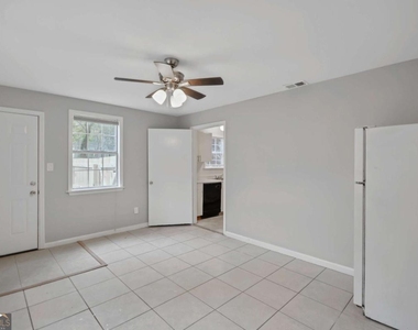 1877 Sumter Street Nw - Photo Thumbnail 12