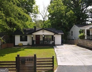 685 Cedar Avenue Nw - Photo Thumbnail 1