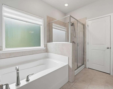 2408 Smoke Court - Photo Thumbnail 20