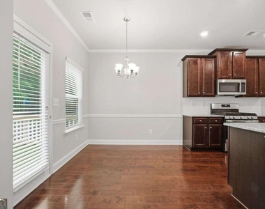 2408 Smoke Court - Photo Thumbnail 23