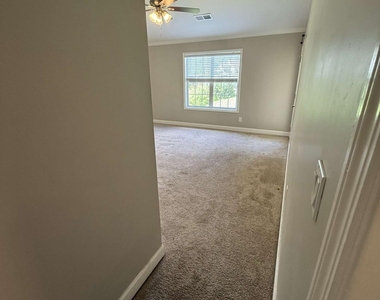 944 Crossing Rock Drive - Photo Thumbnail 20