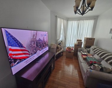 7304 6th Avenue - Photo Thumbnail 2