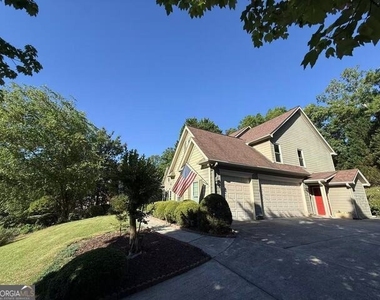 1490 Mill Place Drive - Photo Thumbnail 2