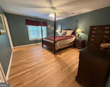 1490 Mill Place Drive - Photo Thumbnail 22