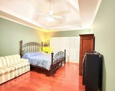 1490 Mill Place Drive - Photo Thumbnail 11