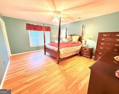 1490 Mill Place Drive - Photo Thumbnail 21