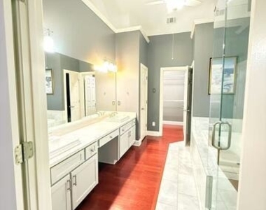 1490 Mill Place Drive - Photo Thumbnail 8