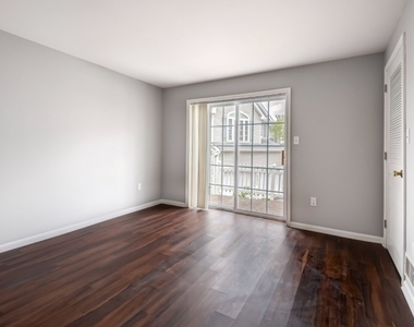 227 Winding Hill Dr - Photo Thumbnail 25