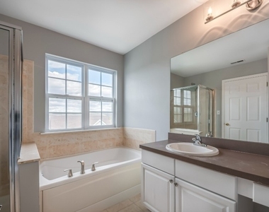 227 Winding Hill Dr - Photo Thumbnail 18