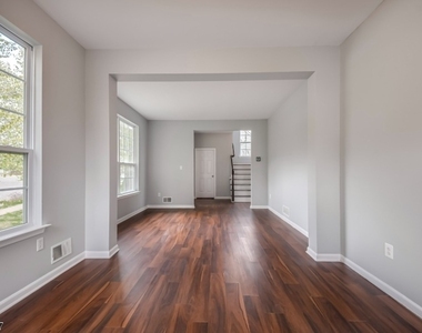 227 Winding Hill Dr - Photo Thumbnail 4