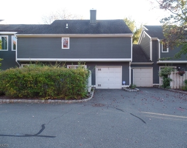 85 Village Dr - Photo Thumbnail 20