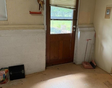 19 Anthony Blvd - Photo Thumbnail 6