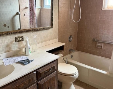 19 Anthony Blvd - Photo Thumbnail 1