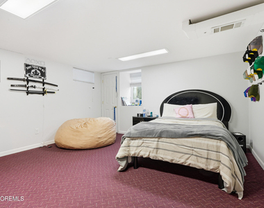 970 Van Court Avenue - Photo Thumbnail 33