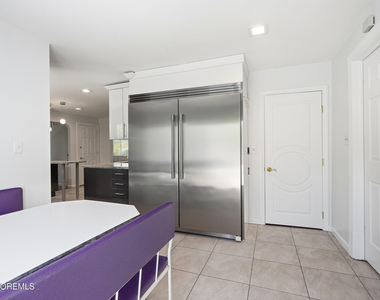 970 Van Court Avenue - Photo Thumbnail 16