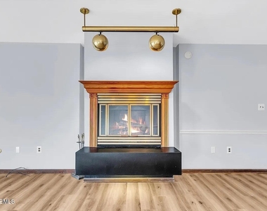 1097 S Lakewood Farmingdale Road - Photo Thumbnail 5