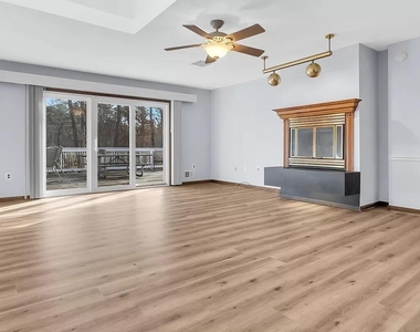 1097 S Lakewood Farmingdale Road - Photo Thumbnail 4