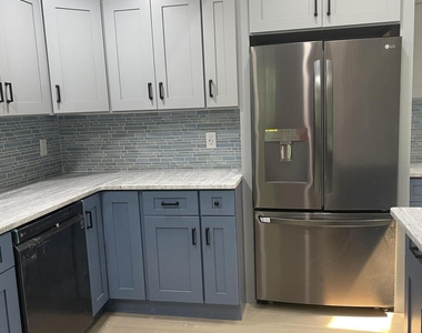 103 Pavilion Avenue - Photo Thumbnail 4