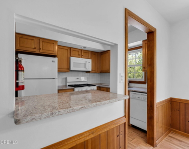 1112 Wildwood Avenue - Photo Thumbnail 5