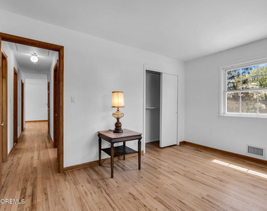 1112 Wildwood Avenue - Photo Thumbnail 9