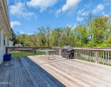 1112 Wildwood Avenue - Photo Thumbnail 25