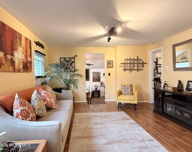 503 Dock Street - Photo Thumbnail 11