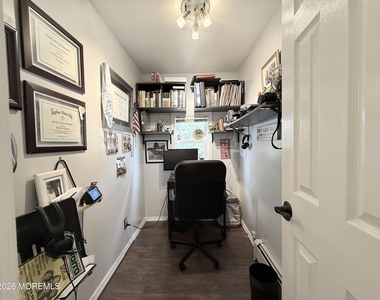 503 Dock Street - Photo Thumbnail 19