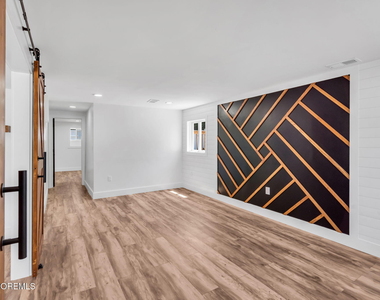 24 Woodlark Road - Photo Thumbnail 10