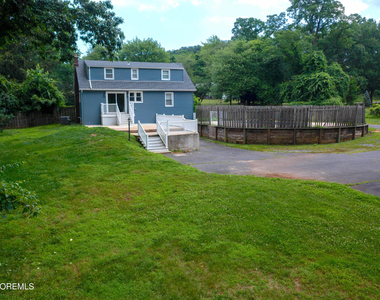 65 Hurleys Lane - Photo Thumbnail 8
