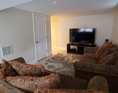 65 Hurleys Lane - Photo Thumbnail 31