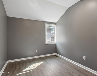 209 Hilltop Boulevard - Photo Thumbnail 4