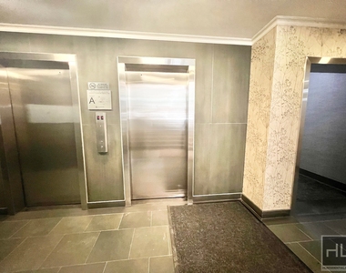 East 56 Street - Photo Thumbnail 10