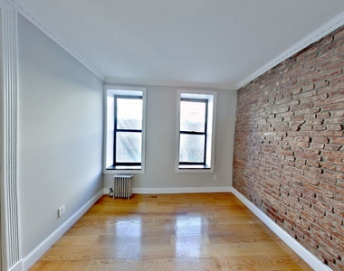 E 100th St. - Photo Thumbnail 1